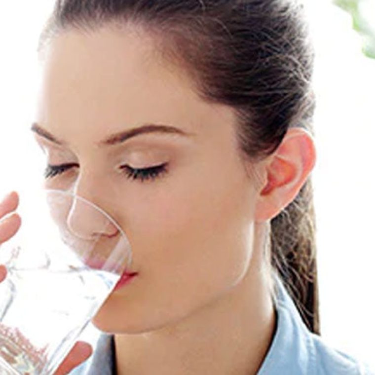 Imagem-banner-Alimentos-Ricos-Em-Fibras-E-O-Consumo-De-Agua