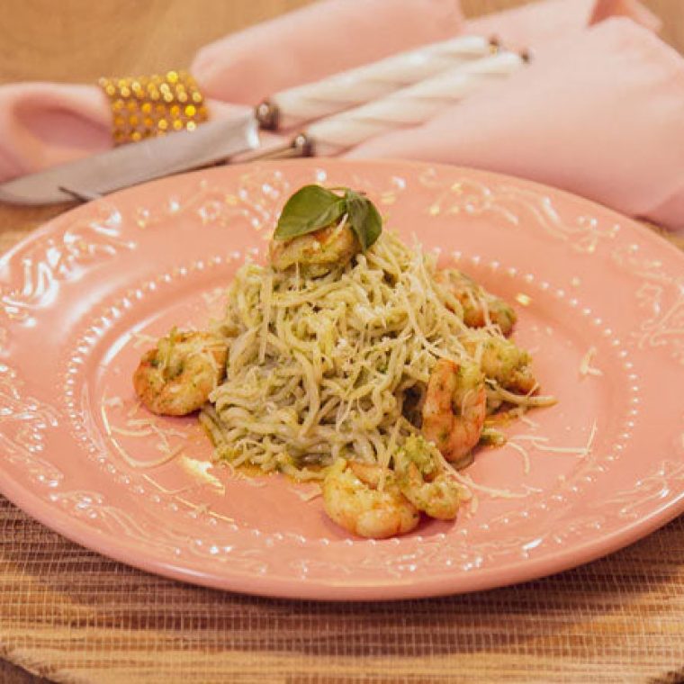 Imagem-banner-Espaguete-Ao-Pesto-Com-Camarao